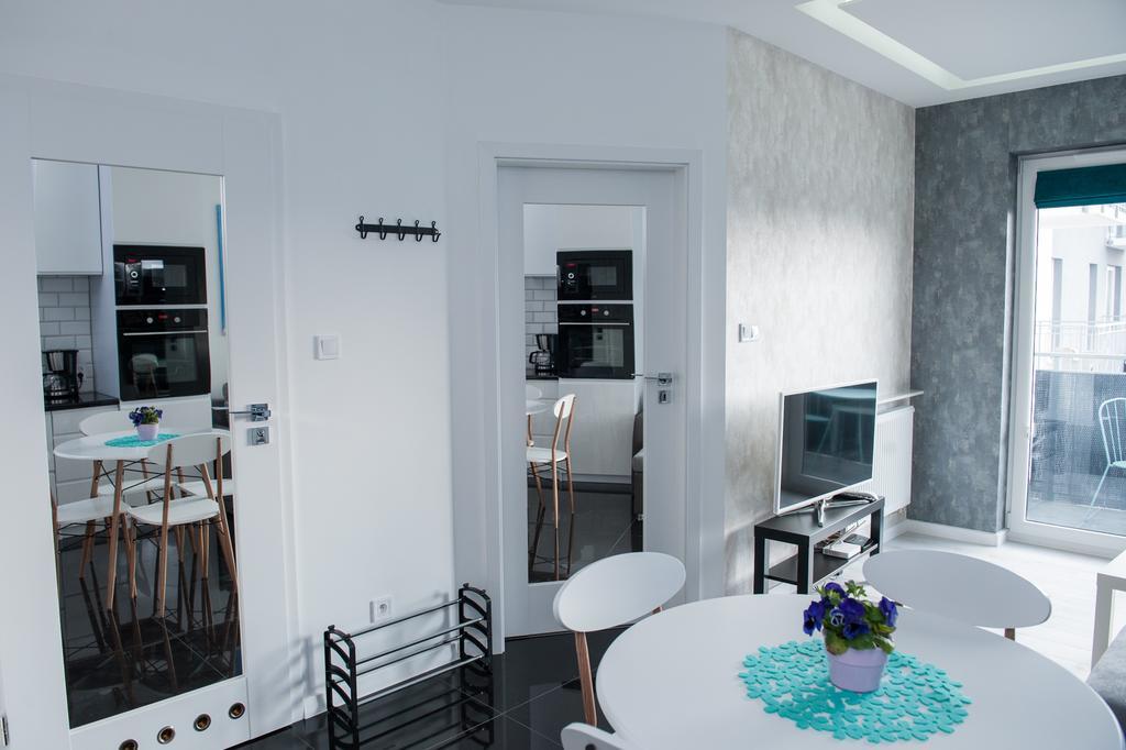Apartament Winogrady Hawelanska Poznań Exterior foto